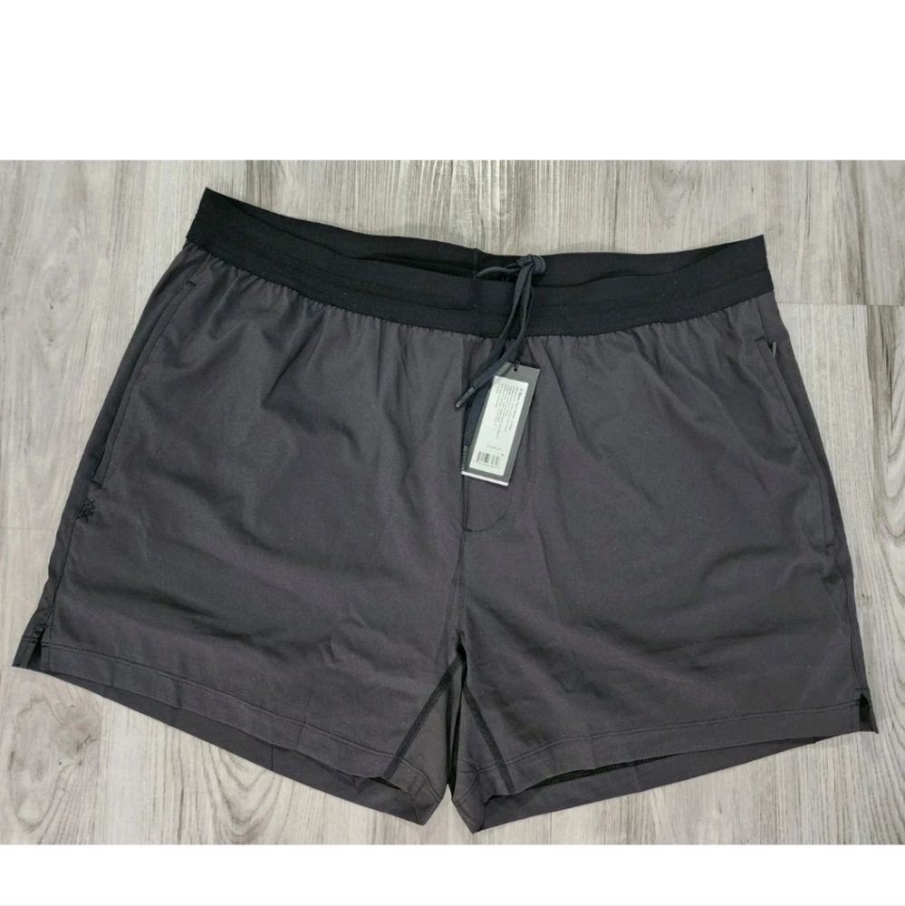Rhone 5" Mako Tech Short - Lined Mens Black Shorts Pockets Stretch NWT Size XXL